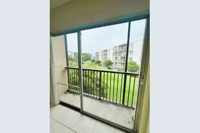 3470 Foxcroft Rd #307, Miramar, FL 33025 - Photo 47