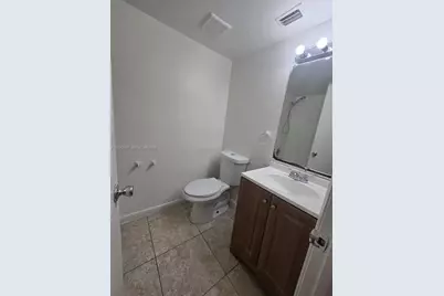 3470 Foxcroft Rd #307, Miramar, FL 33025 - Photo 5