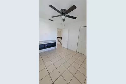 [Address not provided], Hialeah, FL 33013 - Photo 19