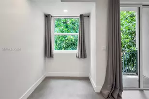 1536 NW 15th Ave, Miami, FL 33125 - Photo 7