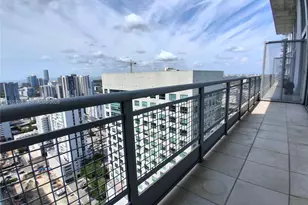 690 SW 1st Ct, Miami, FL 33130 - Photo 23