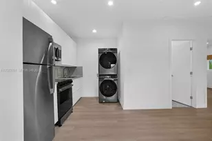 19 NE 48th St, Miami, FL 33137 - Photo 3