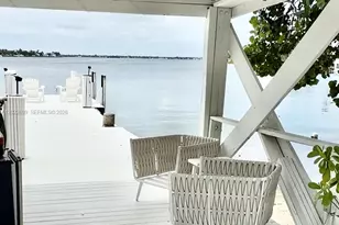 8300 Hawthorne Ave, Miami Beach, FL 33141 - Photo 9