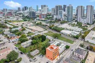 123 NW 14th St, Miami, FL 33136 - Photo 7