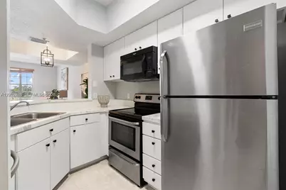 745 SW 148th Ave #804, Sunrise, FL 33325 - Photo 3