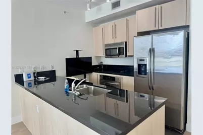1111 SW 1st Ave #2118, Miami, FL 33130 - Photo 3