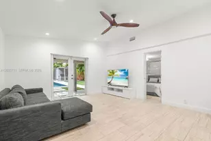 443 NE 71st St, Miami, FL 33138 - Photo 9