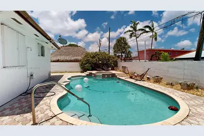 357 W 44th St, Hialeah, FL 33012 - Photo 73