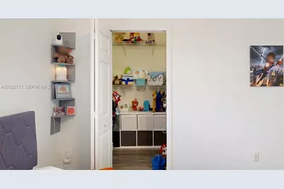 357 W 44th St, Hialeah, FL 33012 - Photo 55