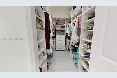 357 W 44th St, Hialeah, FL 33012 - Photo 35