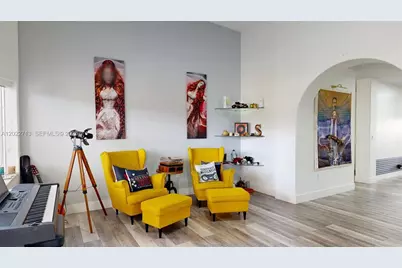 357 W 44th St, Hialeah, FL 33012 - Photo 9