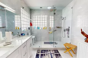 357 W 44th St, Hialeah, FL 33012 - Photo 35