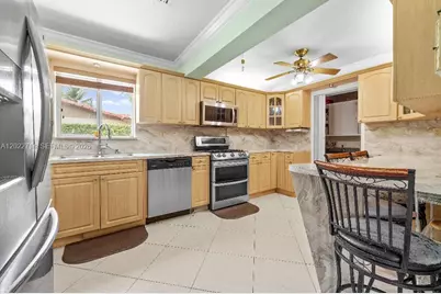 7311 SW 139th Ave, Miami, FL 33183 - Photo 17