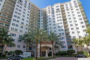 20000 E Country Club Dr, Aventura, FL 33180 - Photo 13