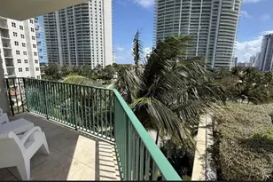 20000 E Country Club Dr, Aventura, FL 33180 - Photo 11