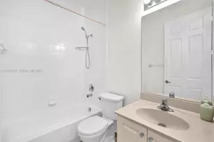 18011 SW 41st St, Miramar, FL 33029 - Photo 23