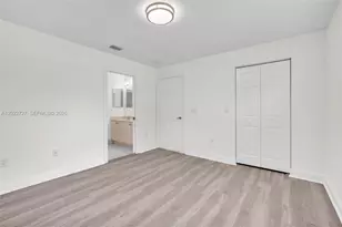 18011 SW 41st St, Miramar, FL 33029 - Photo 7