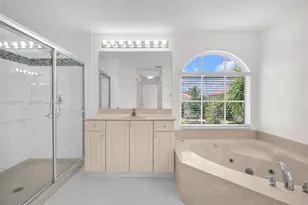 18011 SW 41st St, Miramar, FL 33029 - Photo 15