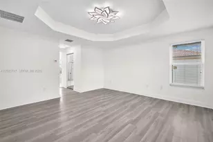 18011 SW 41st St, Miramar, FL 33029 - Photo 13