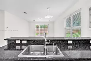 18011 SW 41st St, Miramar, FL 33029 - Photo 35