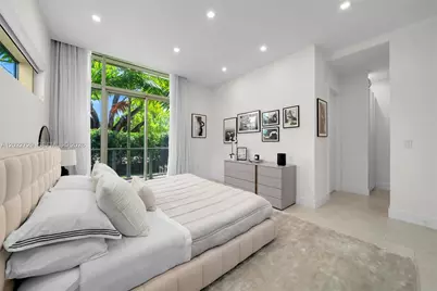 1201 W 47th St, Miami Beach, FL 33140 - Photo 23