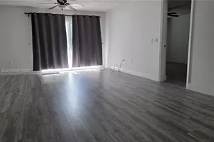 5011 Wiles Rd, Coconut Creek, FL 33073 - Photo 11