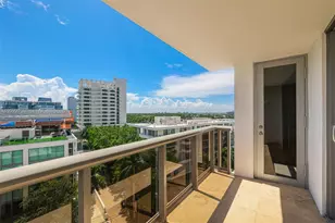 6039 Collins Ave, Miami Beach, FL 33140 - Photo 17