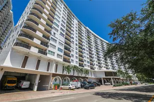 6039 Collins Ave, Miami Beach, FL 33140 - Photo 35