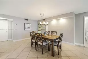 6039 Collins Ave, Miami Beach, FL 33140 - Photo 11