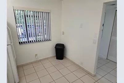 413 Lakeview Dr #104, Weston, FL 33326 - Photo 21