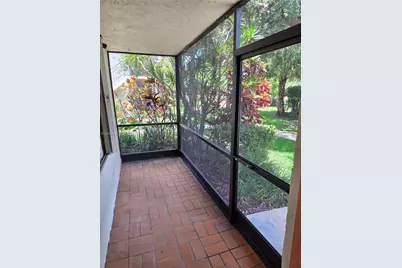 413 Lakeview Dr #104, Weston, FL 33326 - Photo 25