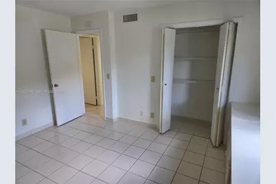 413 Lakeview Dr #104, Weston, FL 33326 - Photo 19