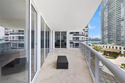 400 Alton Rd #907, Miami Beach, FL 33139 - Photo 11