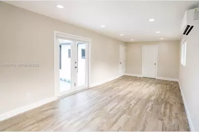 2573 Conroy Dr, North Palm Beach, FL 33403 - Photo 5