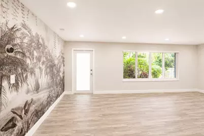 2573 Conroy Dr, North Palm Beach, FL 33403 - Photo 15