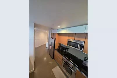 1060 Brickell Ave #2201, Miami, FL 33131 - Photo 15