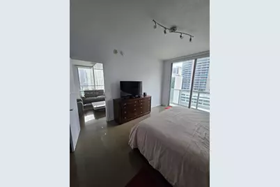 1060 Brickell Ave #2201, Miami, FL 33131 - Photo 43
