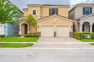 806 NE 191st St, Miami, FL 33179 - Photo 1