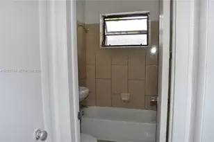 2395 NW 82nd St, Miami, FL 33147 - Photo 7