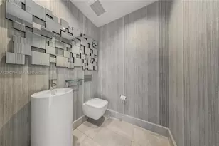 18501 Collins Ave, Sunny Isles Beach, FL 33160 - Photo 21