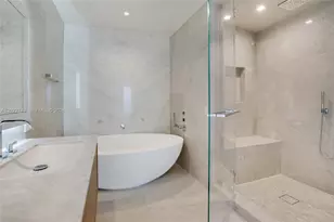 18501 Collins Ave, Sunny Isles Beach, FL 33160 - Photo 9