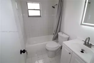 951 SW 7th St, Miami, FL 33130 - Photo 13