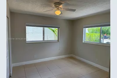 715 NE 2nd Ave #101, Fort Lauderdale, FL 33304 - Photo 9
