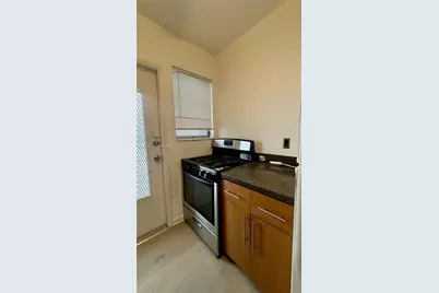 1231 Pennsylvania Ave, Miami Beach, FL 33139 - Photo 9