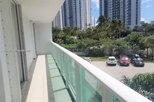 100 Bayview Dr, Sunny Isles Beach, FL 33160 - Photo 19