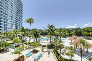 100 Bayview Dr, Sunny Isles Beach, FL 33160 - Photo 3