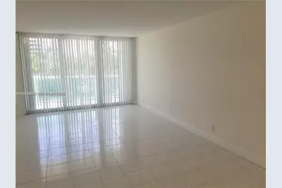 100 Bayview Dr #208, Sunny Isles Beach, FL 33160 - Photo 7