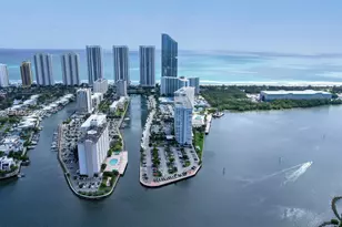 100 Bayview Dr, Sunny Isles Beach, FL 33160 - Photo 31
