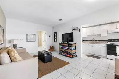 3133 S Ocean Dr #318, Hallandale Beach, FL 33009 - Photo 9