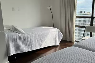 1450 Brickell Bay Dr, Miami, FL 33131 - Photo 9